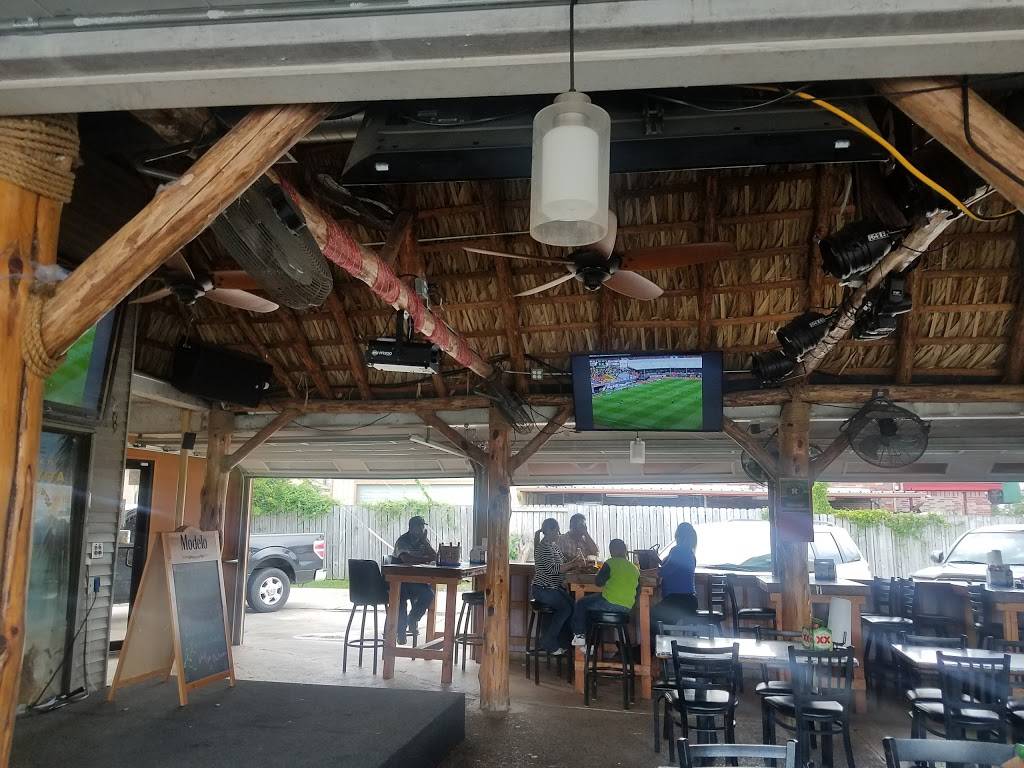 La Playita Bar & Grill #1 | restaurant | 906 Pasadena Blvd, Pasadena, TX 77506, USA | 7134772388 OR +1 713-477-2388