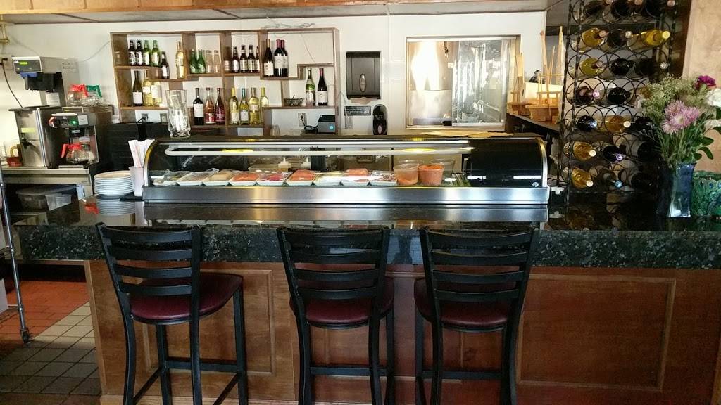 Asia House | restaurant | 1074 Big A Rd, Toccoa, GA 30577, USA | 7068985100 OR +1 706-898-5100