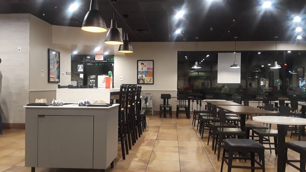 Taco Bell | meal takeaway | 7880 White Ln, Bakersfield, CA 93309, USA | 6618336185 OR +1 661-833-6185