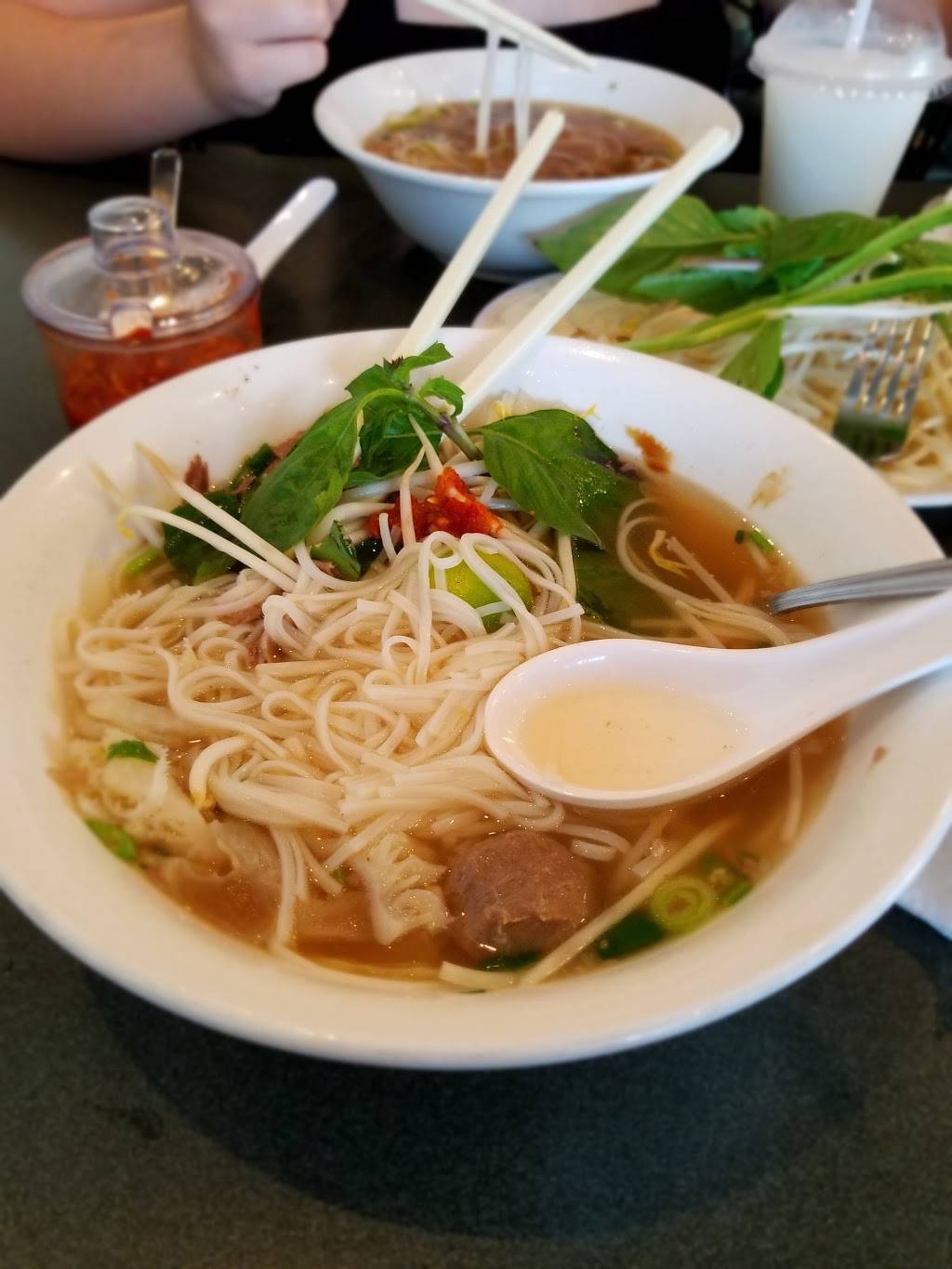 Pho Dau Bo Restaurant | restaurant | 665 Markham Rd, Scarborough, ON M1H 2A4, Canada | 4164382222 OR +1 416-438-2222