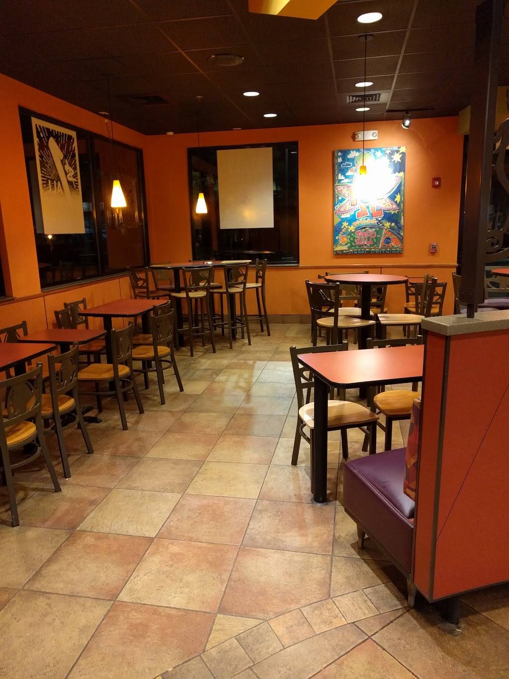 Taco Bell | meal takeaway | 2453 SC-160, Tega Cay, SC 29708, USA | 8038025626 OR +1 803-802-5626