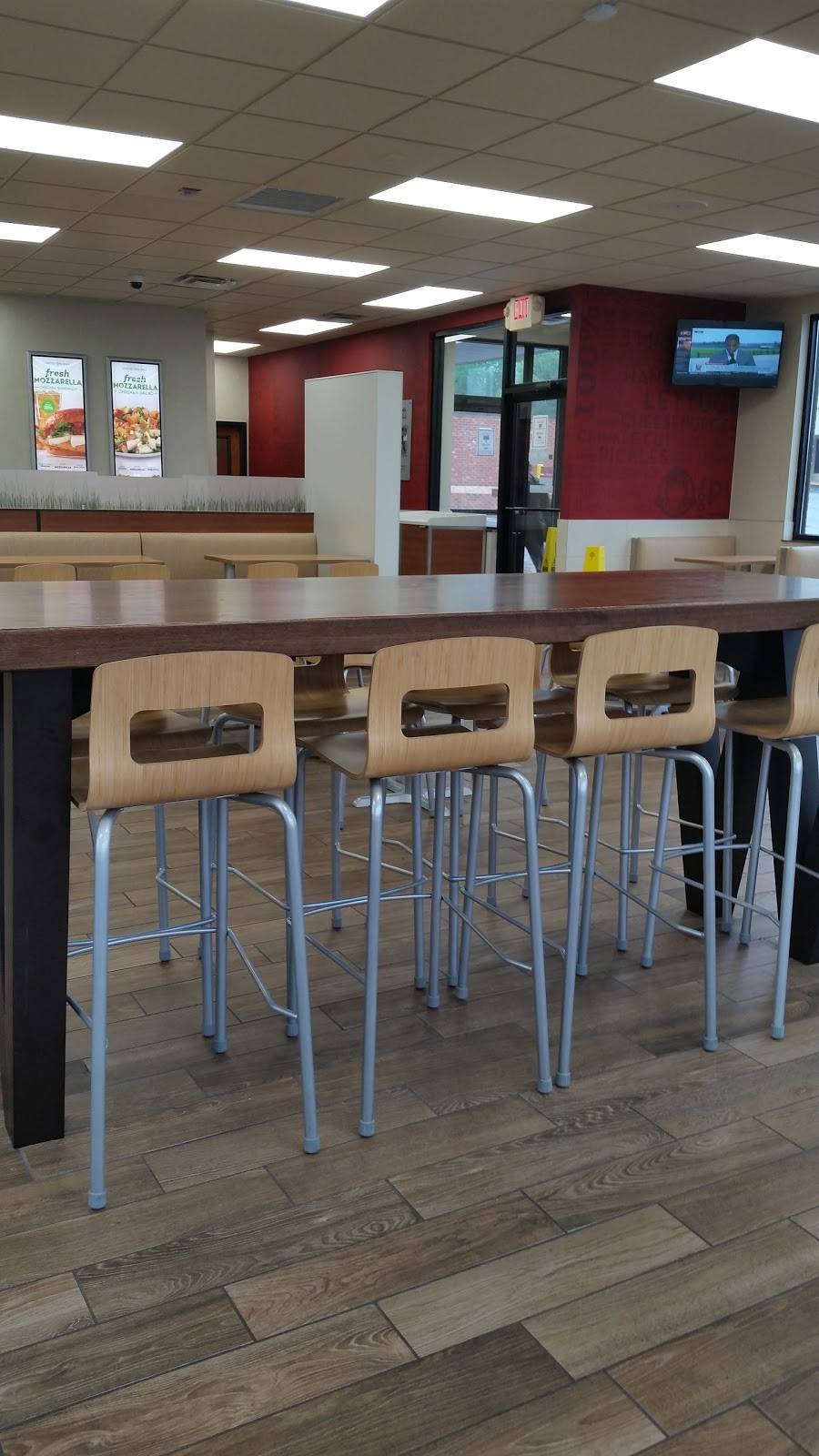 Wendys | restaurant | 3260 Riverside Dr, Danville, VA 24541, USA | 4347992813 OR +1 434-799-2813