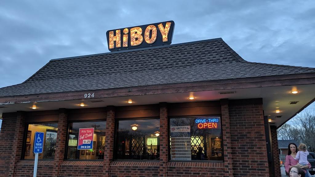 HiBoy Drive-In | restaurant | 924 W US Hwy 24, Independence, MO 64050, USA | 8162524050 OR +1 816-252-4050