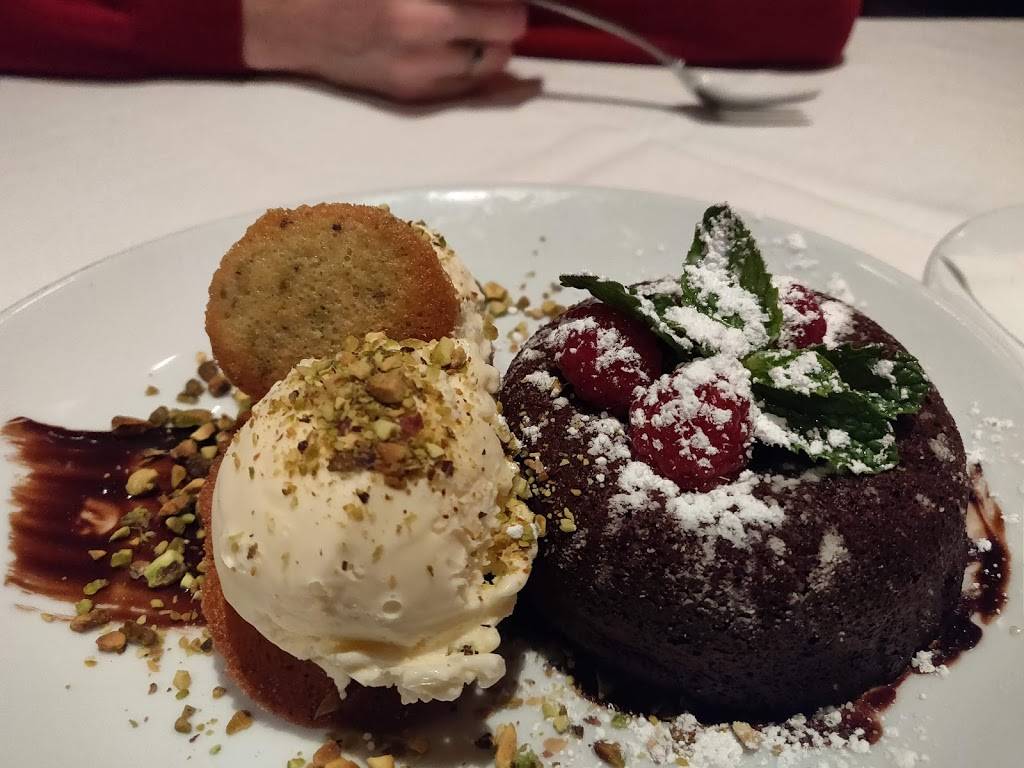 Fleming’s Prime Steakhouse & Wine Bar | restaurant | 9712 W Northern Ave, Peoria, AZ 85345, USA | 6237729463 OR +1 623-772-9463