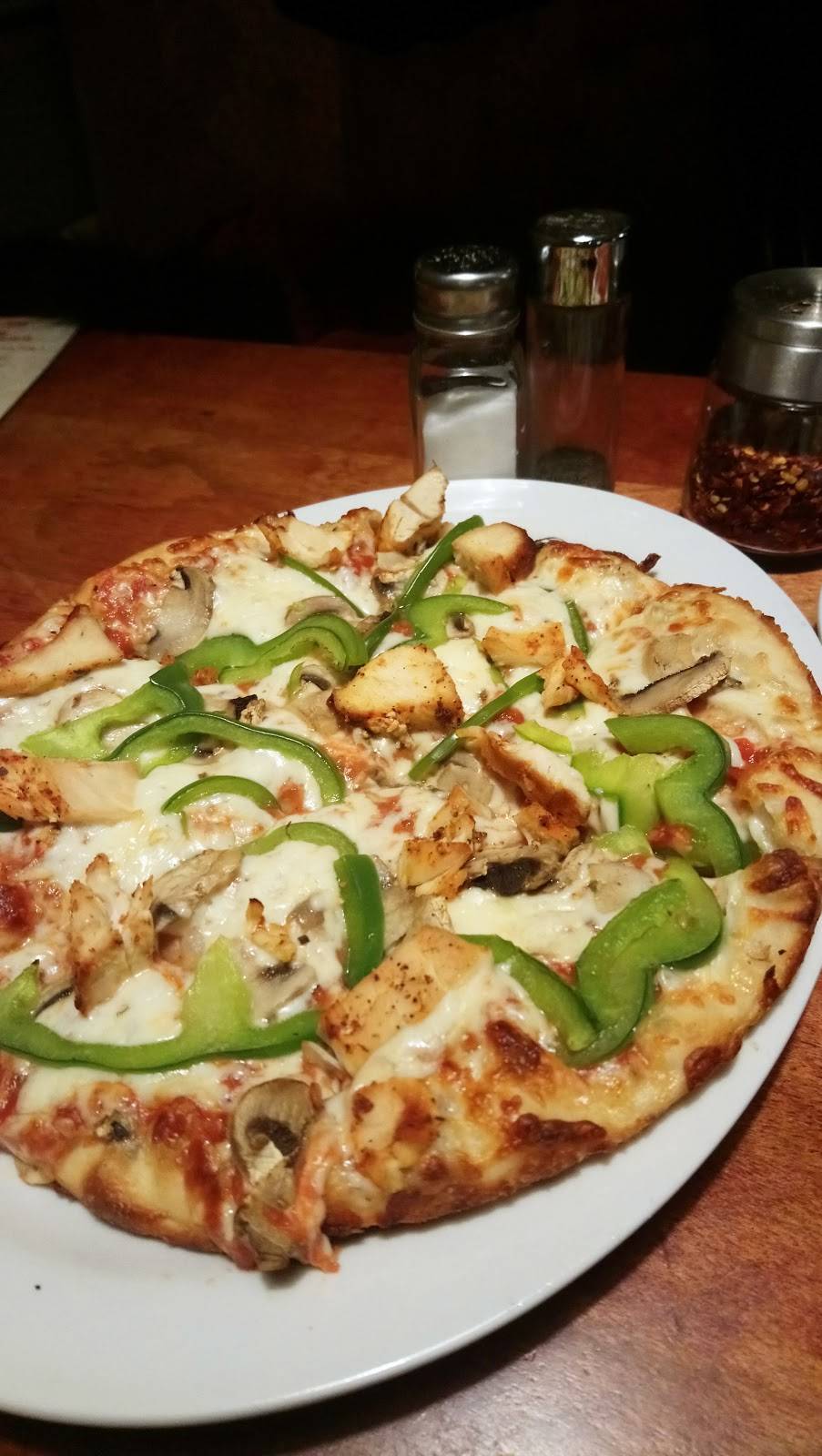 Pomodoro Italian Kitchen | restaurant | 200 County Ct Blvd, Brampton, ON L6W 4K7, Canada | 9054501100 OR +1 905-450-1100