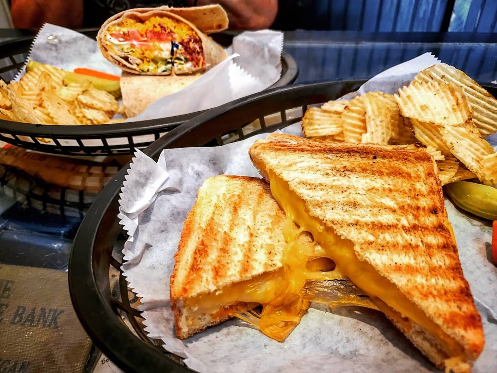 Koffee Kuppe Cafe | cafe | 46 W Main St, Fremont, MI 49412, USA | 2319241046 OR +1 231-924-1046