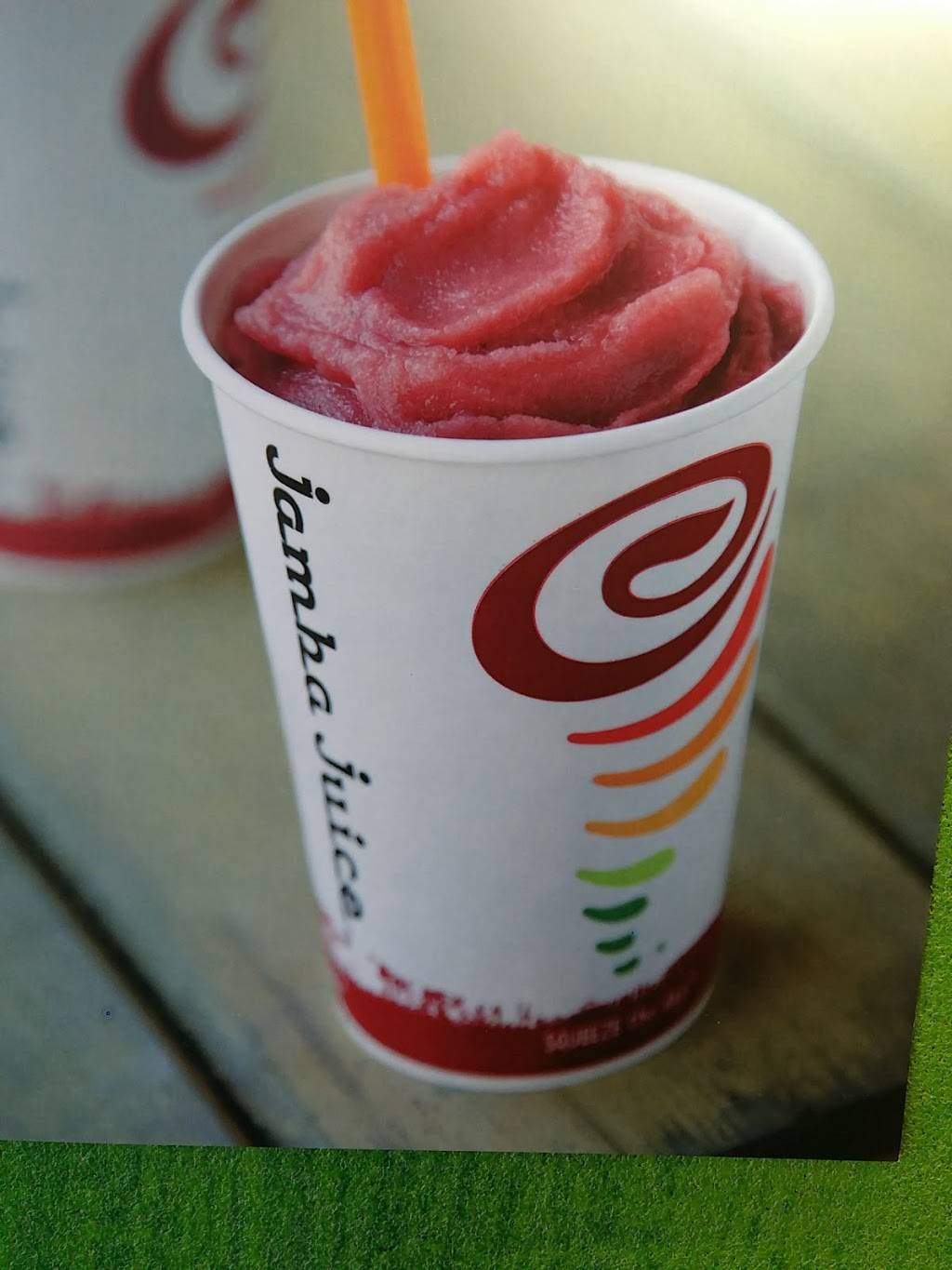 Jamba Juice Sierra & Slover | restaurant | 10515 Sierra Ave #200, Fontana, CA 92335, USA | 9093571190 OR +1 909-357-1190