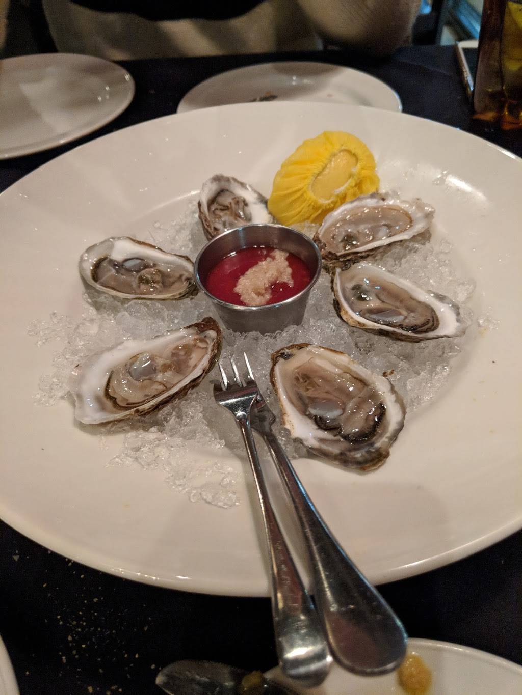 Bobbys Deerfield | restaurant | 695 Deerfield Rd, Deerfield, IL 60015, USA | 8476079104 OR +1 847-607-9104