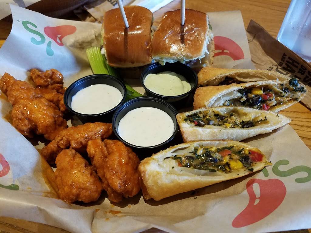 Chilis Grill & Bar | restaurant | 4211 Waialae Ave, Honolulu, HI 96816, USA | 8087385773 OR +1 808-738-5773