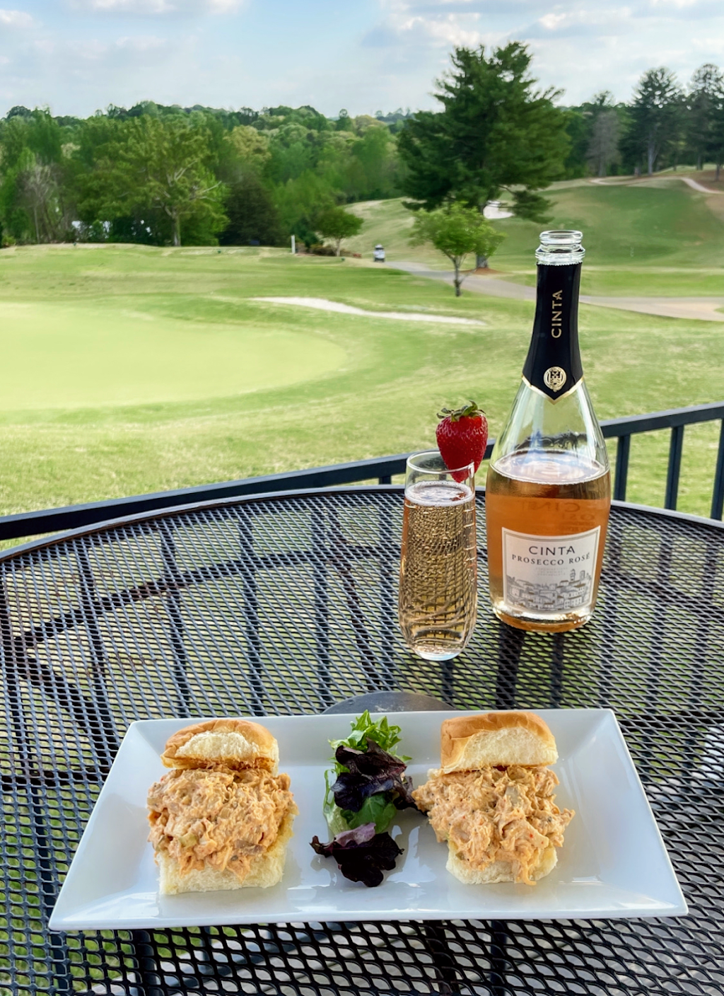 Ella’s At The Course | restaurant | 2299 Gap Creek Rd Ste. A, Greer, SC 29651, USA | 8644790962 OR +1 864-479-0962