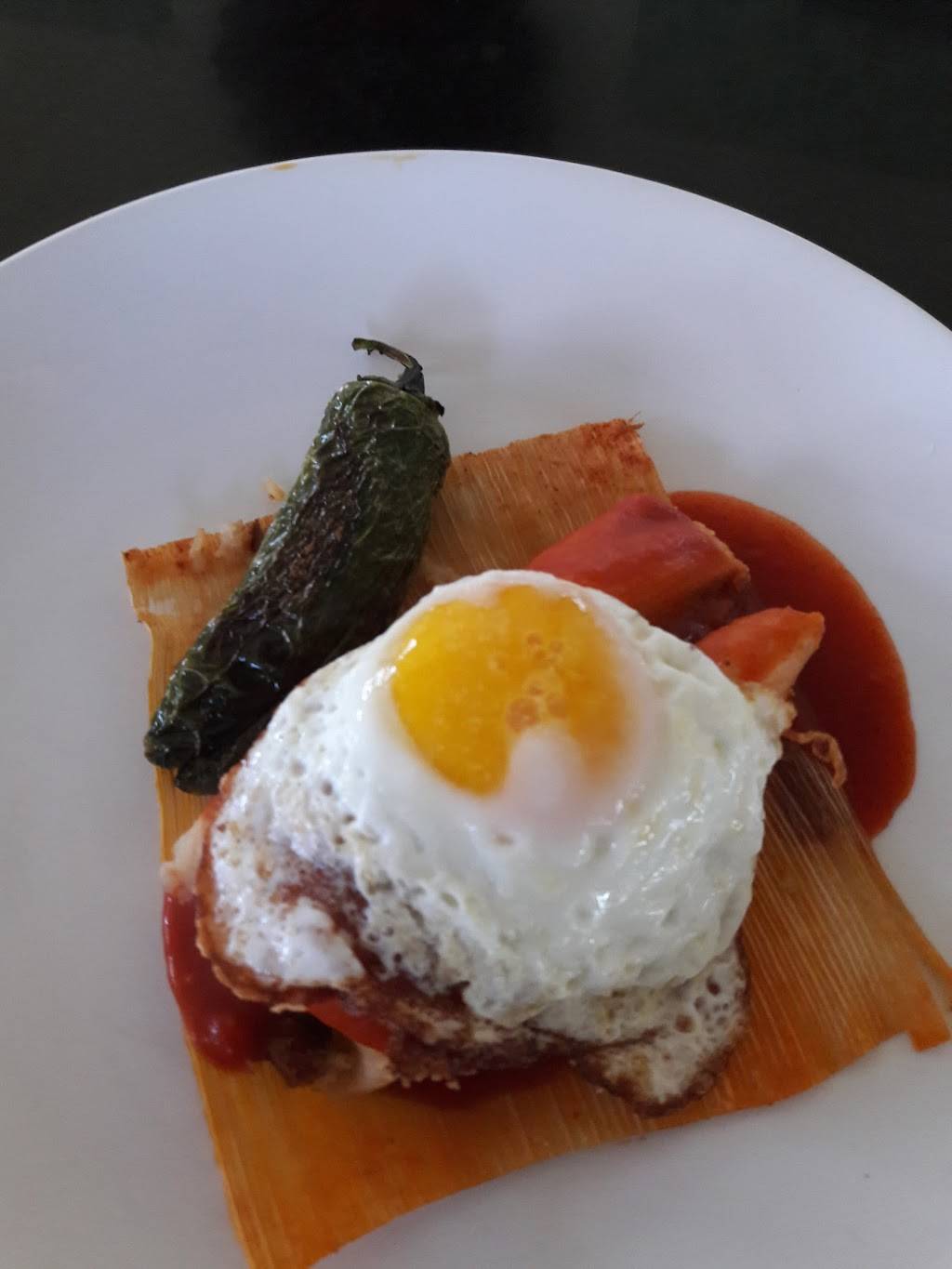 Lunas | restaurant | 343 S Mission Dr, San Gabriel, CA 91776, USA | 6265767653 OR +1 626-576-7653