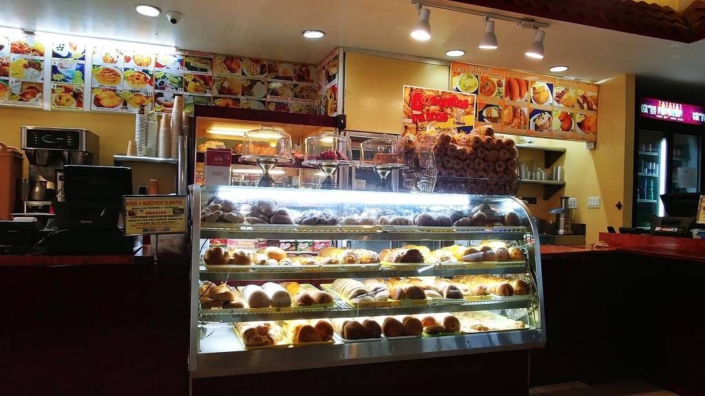 Cafe Con Leche | bakery | 102-03 Roosevelt Ave, Corona, NY 11368, USA | 7184574967 OR +1 718-457-4967
