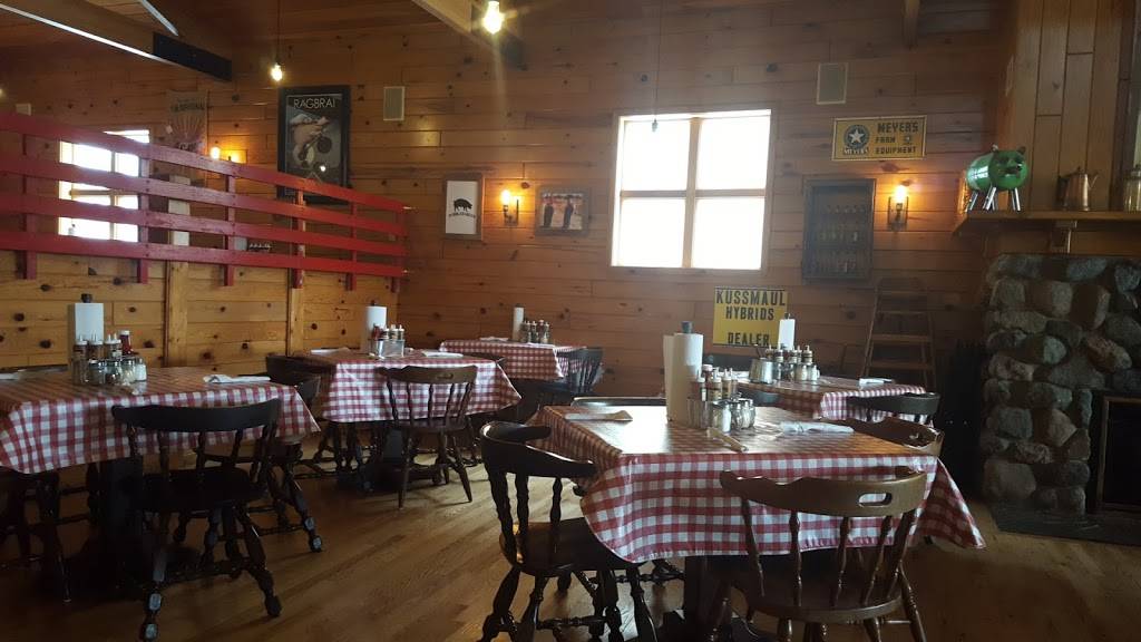 Parker Johns BBQ & Pizza - Menasha | restaurant | 124 Main St, Menasha, WI 54952, USA | 9202156568 OR +1 920-215-6568
