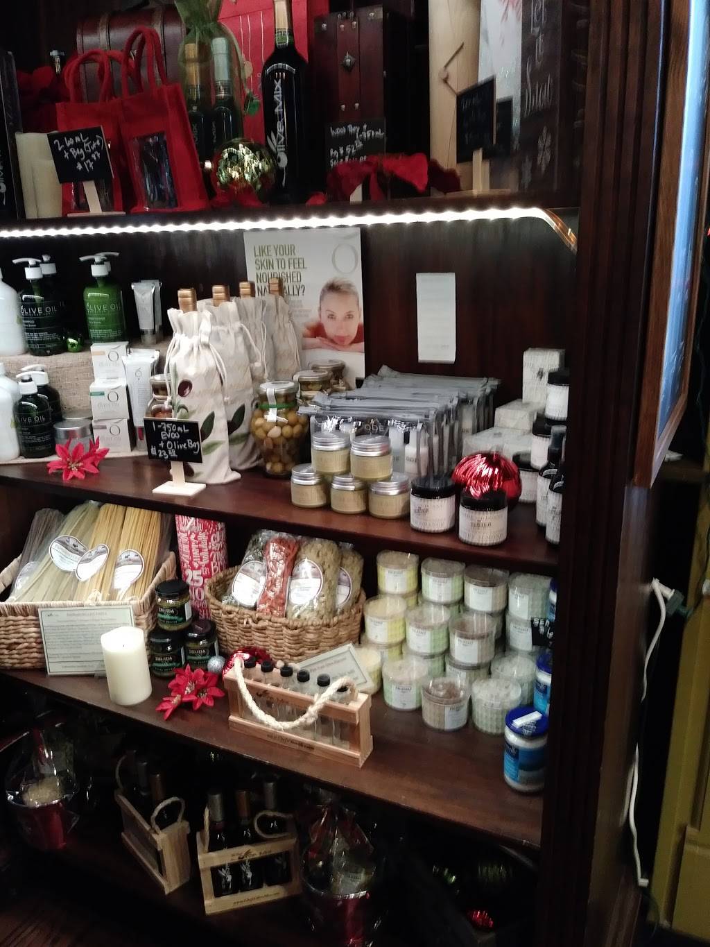 The Chefs Olive Mix | cafe | 131 J St, Sacramento, CA 95814, USA | 9167063105 OR +1 916-706-3105