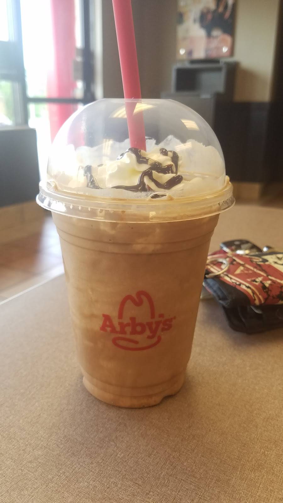 Arbys | restaurant | 34635 Euclid Ave, Willoughby, OH 44094, USA | 4409517987 OR +1 440-951-7987