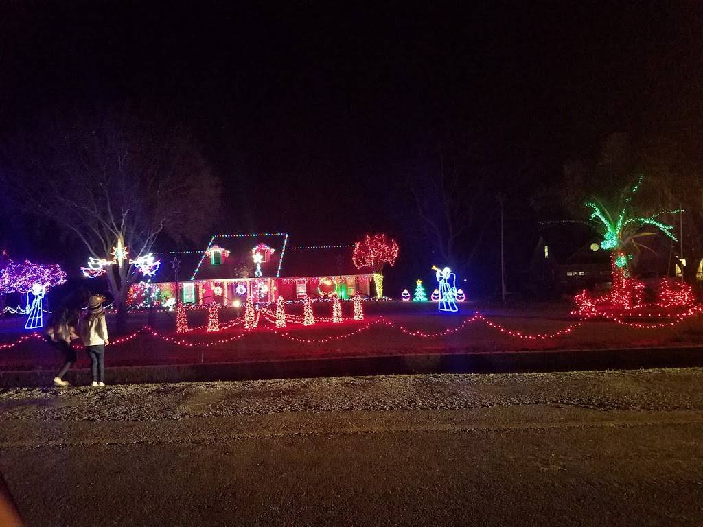 Landrys Seafood And Steakhouse | restaurant | 20371 US-90, Jeanerette, LA 70544, USA | 3372764857 OR +1 337-276-4857