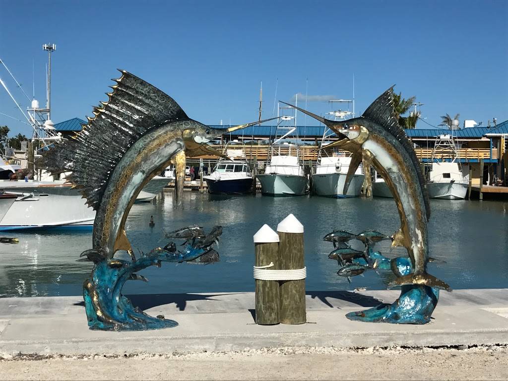Whale Harbor Marina | restaurant | 83413 Overseas Hwy, Islamorada, FL 33036, USA | 3056644511 OR +1 305-664-4511
