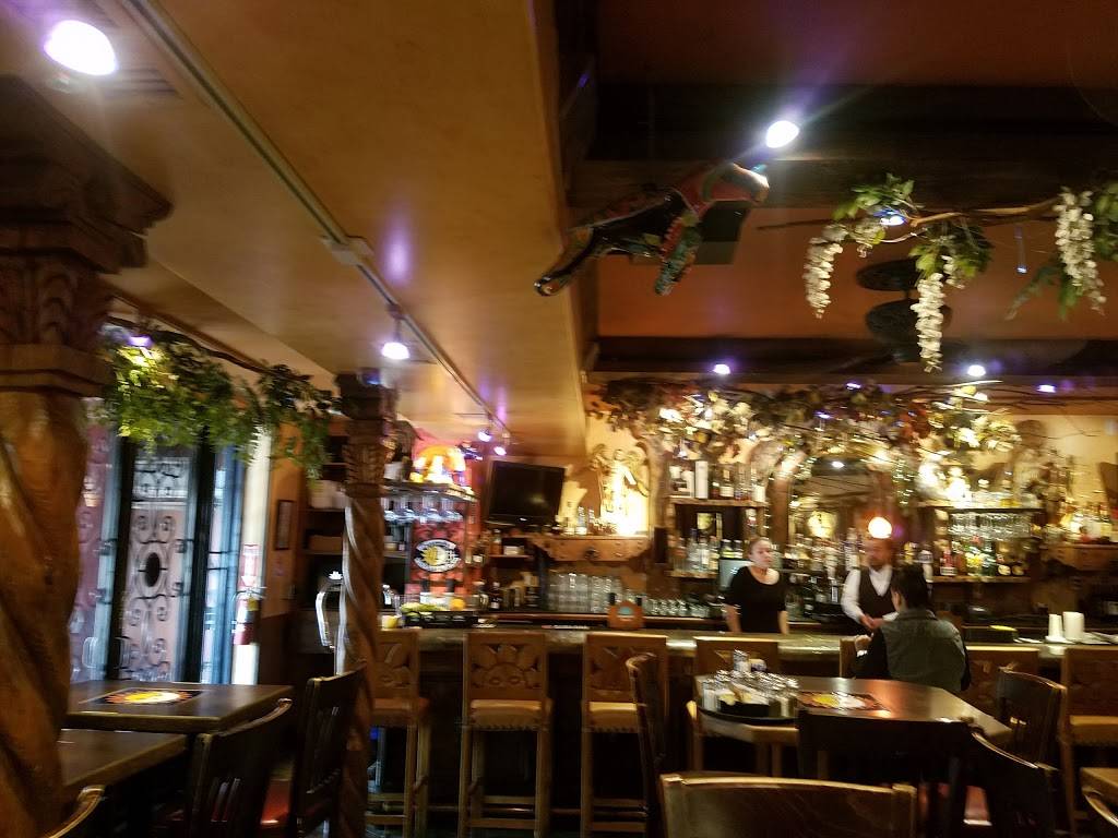 Sol Y Luna | restaurant | 19601 Ventura Blvd, Tarzana, CA 91356, USA | 8183438488 OR +1 818-343-8488