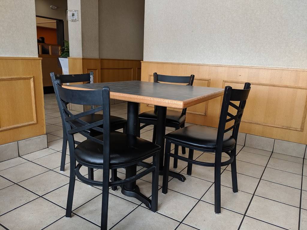 Charleys Philly Steaks | restaurant | 32201 Gratiot Ave Ste 150, Roseville, MI 48066, USA | 5862942050 OR +1 586-294-2050