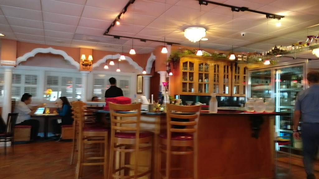 Amrit Palace | restaurant | 3415 SW College Rd, Ocala, FL 34474, USA | 3528738500 OR +1 352-873-8500