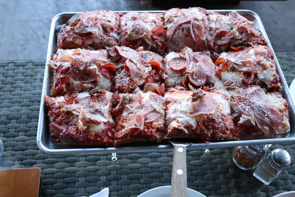 Tony’s of North Beach | meal takeaway | 630 Park Ct, Rohnert Park, CA 94928, USA | 7075887741 OR +1 707-588-7741