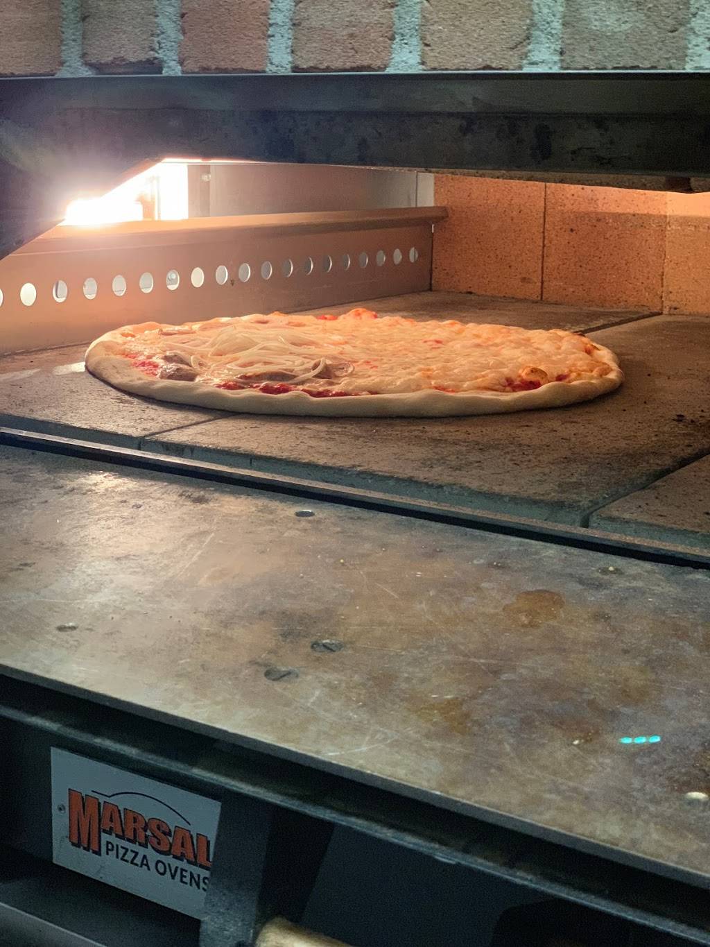 Pellegrino & Sons Pizzeria | restaurant | 65 Dolson Ave, Middletown, NY 10940, USA | 8453436001 OR +1 845-343-6001