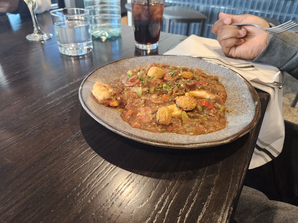 The Battery | restaurant | 2821 Central Ave Suite 101, Homewood, AL 35209, USA | 2057340088 OR +1 205-734-0088