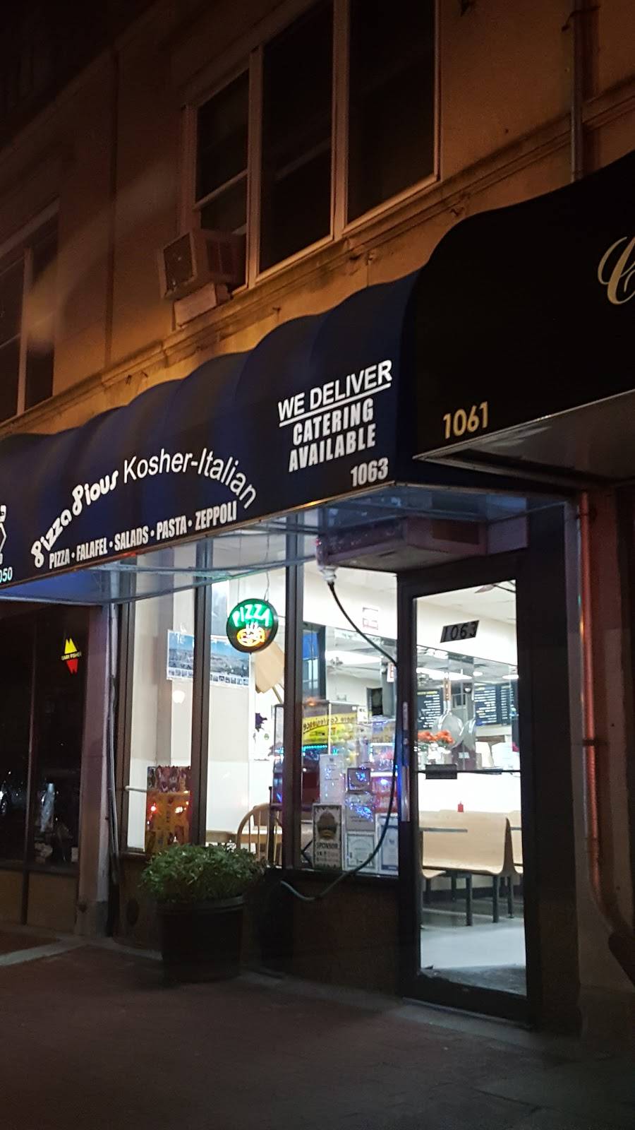 Pizza Pious | meal delivery | 1227, 1063 Broadway, Woodmere, NY 11598, USA | 5162952050 OR +1 516-295-2050