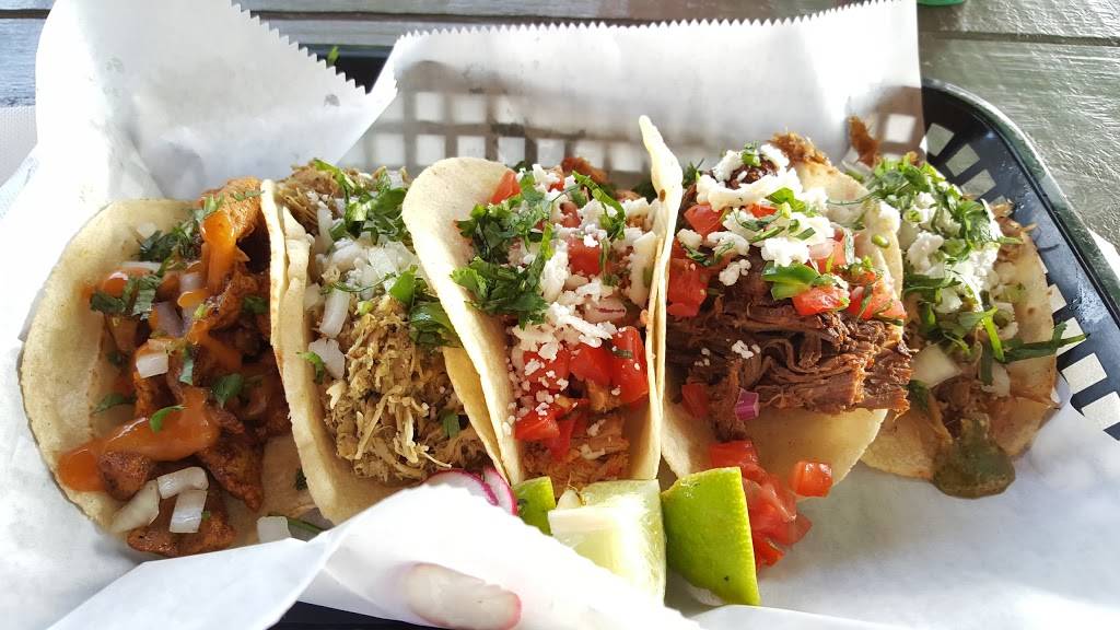 Casita Taqueria | restaurant | 2663 Central Ave, St. Petersburg, FL 33713, USA | 7274988749 OR +1 727-498-8749