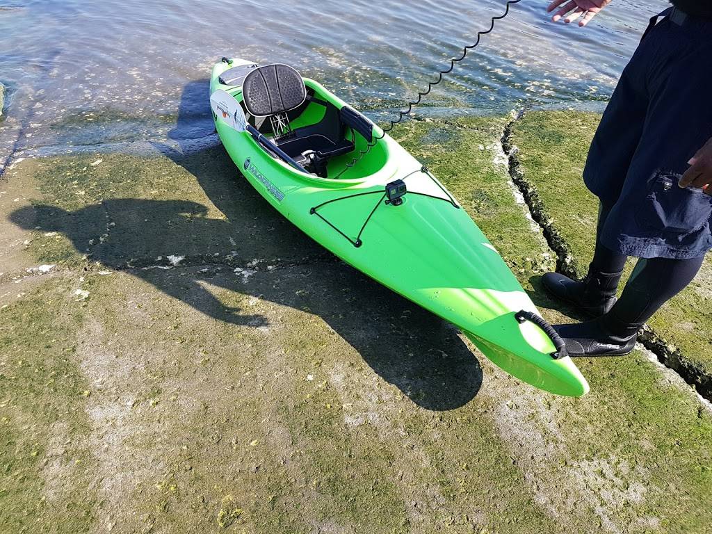 Bayside Marina | meal takeaway | 28-05 Cross Island Pkwy, Bayside, NY 11360, USA | 7182290097 OR +1 718-229-0097