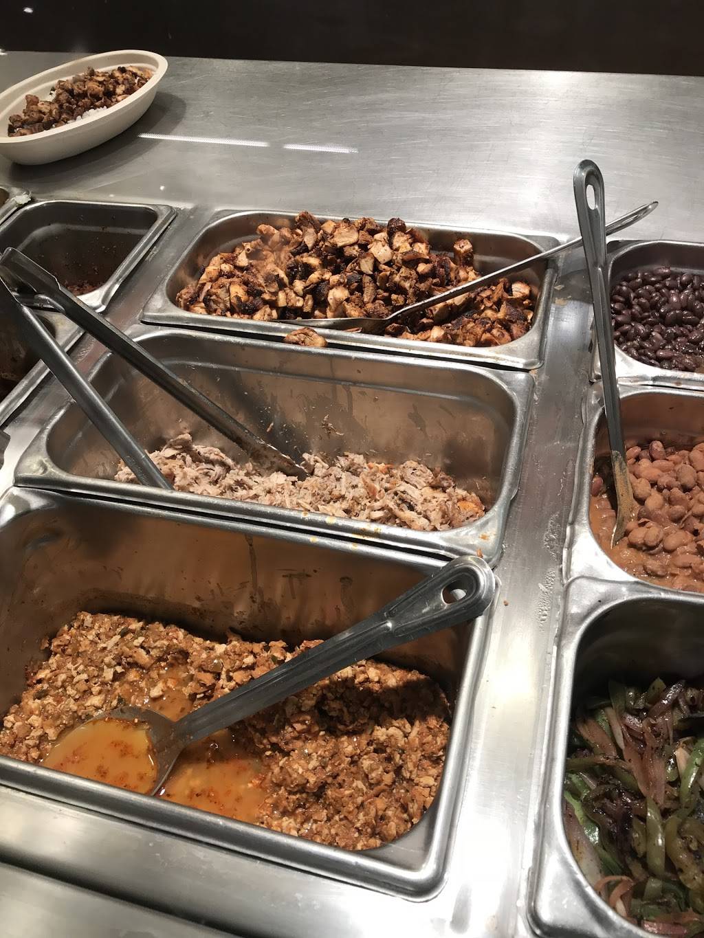 Chipotle Mexican Grill | restaurant | 1629 Connecticut Ave NW Ste 2, Washington, DC 20009, USA | 2023878261 OR +1 202-387-8261