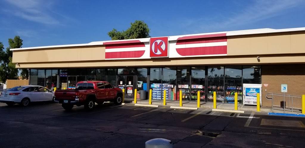 Circle K | meal takeaway | 1953 E Southern Ave, Mesa, AZ 85204, USA | 4805077834 OR +1 480-507-7834