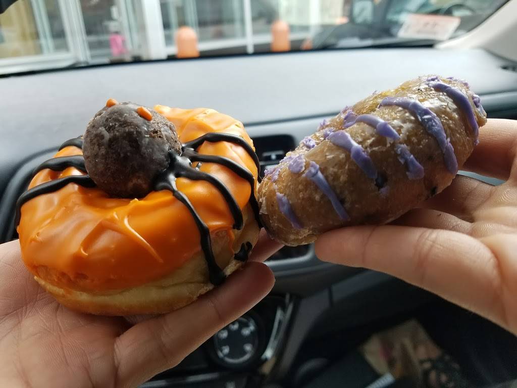 Dunkin | bakery | 99 Winthrop Ave, Lawrence, MA 01843, USA | 9786857598 OR +1 978-685-7598