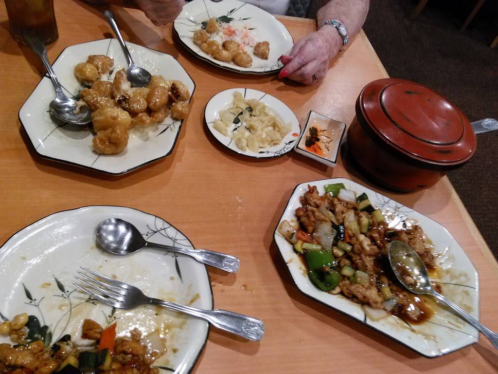 Chens Chinese Bistro | restaurant | 990 East Riggs Road, Chandler, AZ 85249, USA | 4808833138 OR +1 480-883-3138