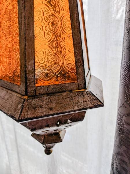 Saffron De Twah | restaurant | 7636 Gratiot Ave, Detroit, MI 48213, USA | 5863596138 OR +1 586-359-6138