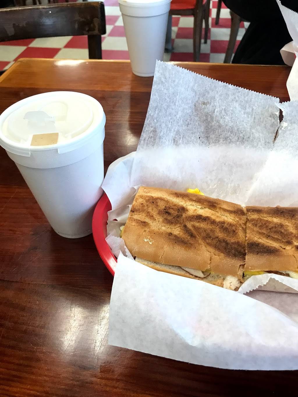 The Cuban Cafe | restaurant | 4232 Decker Dr, Baytown, TX 77520, USA | 2814242233 OR +1 281-424-2233