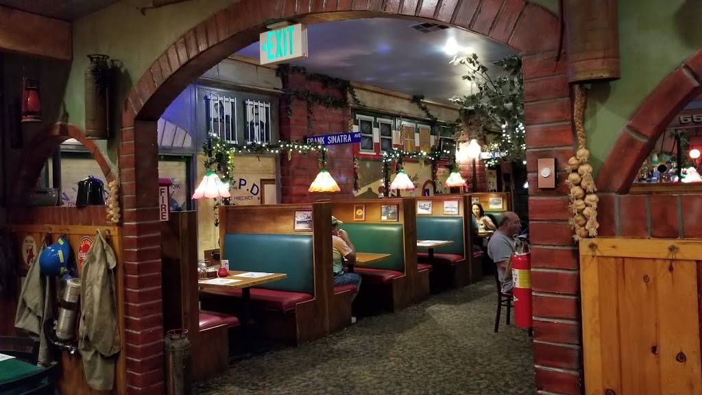 Di Napolis Fire House | restaurant | 17856 CA-18, Apple Valley, CA 92307, USA | 7602425802 OR +1 760-242-5802