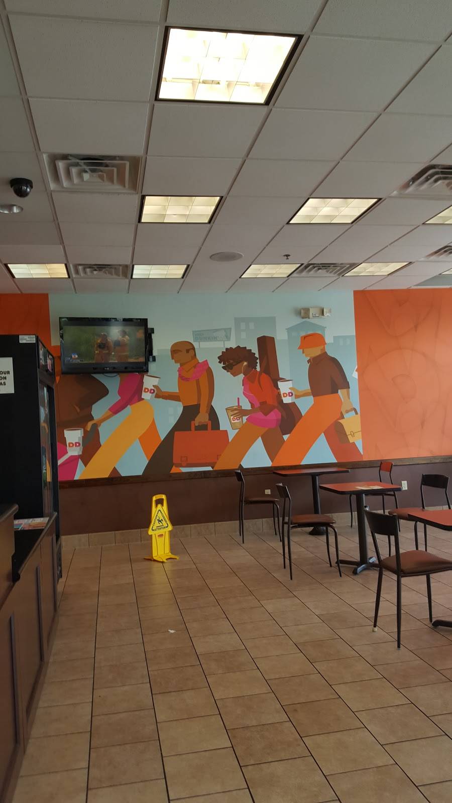 Dunkin | bakery | 5422 N Orange Blossom Trail, Orlando, FL 32810, USA | 4072999531 OR +1 407-299-9531