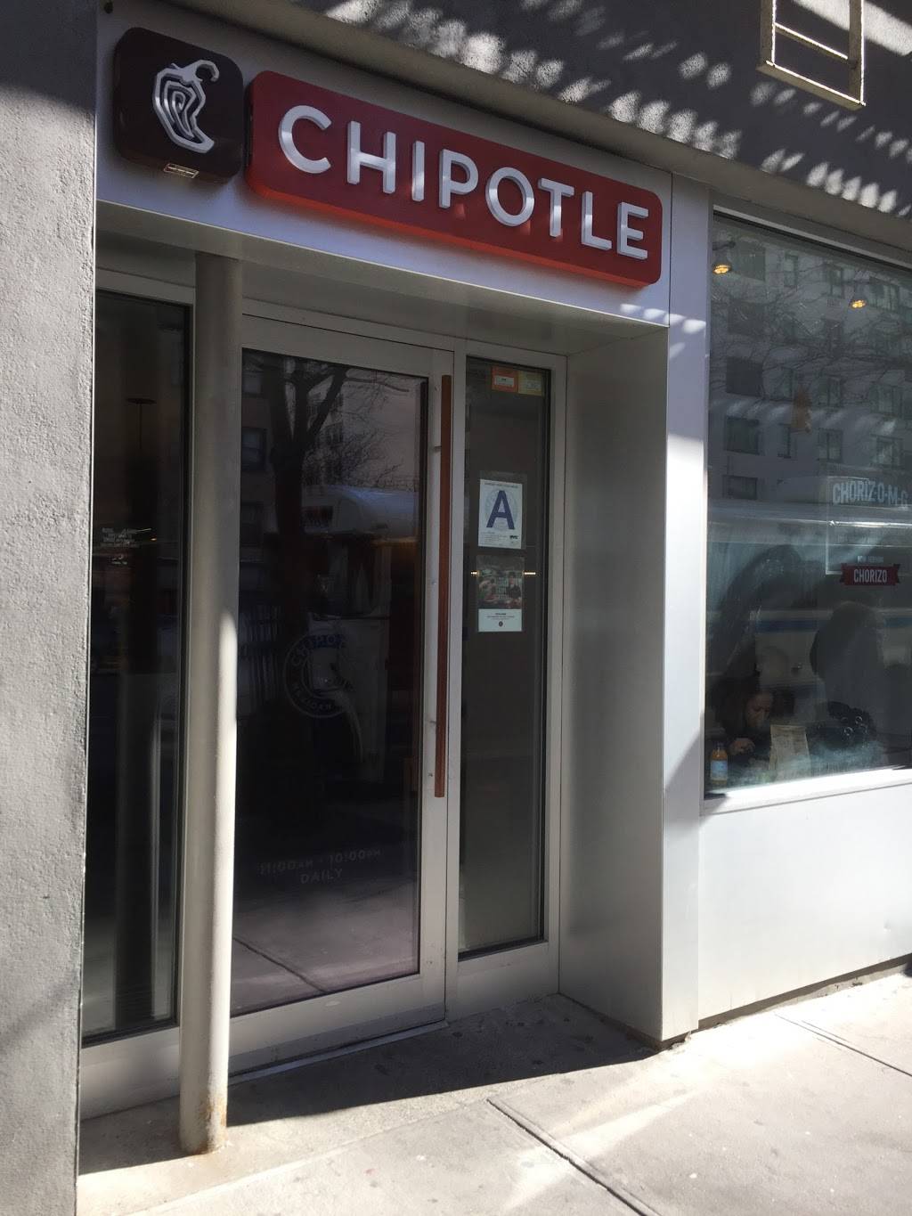 Chipotle Mexican Grill | restaurant | 1153 3rd Ave, New York, NY 10065, USA | 9174759280 OR +1 917-475-9280