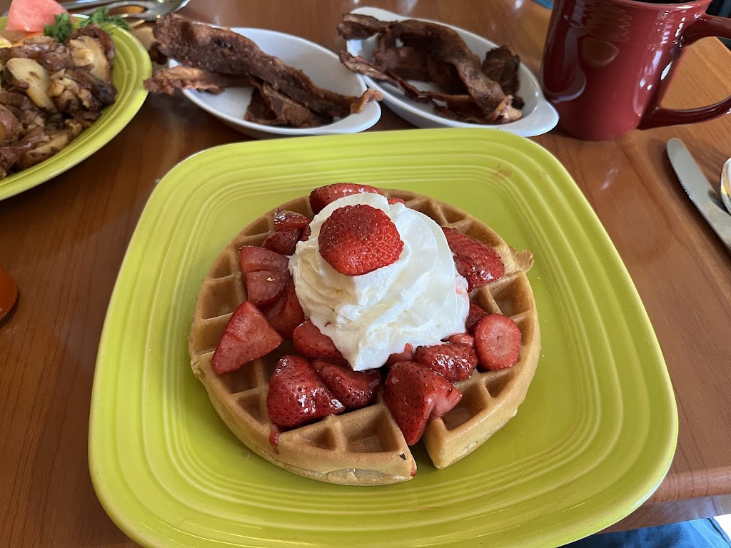 Simply Delicious Cafe & Bakery | bakery | 125 N Orlando Ave, Cocoa Beach, FL 32931, USA | 3217832012 OR +1 321-783-2012