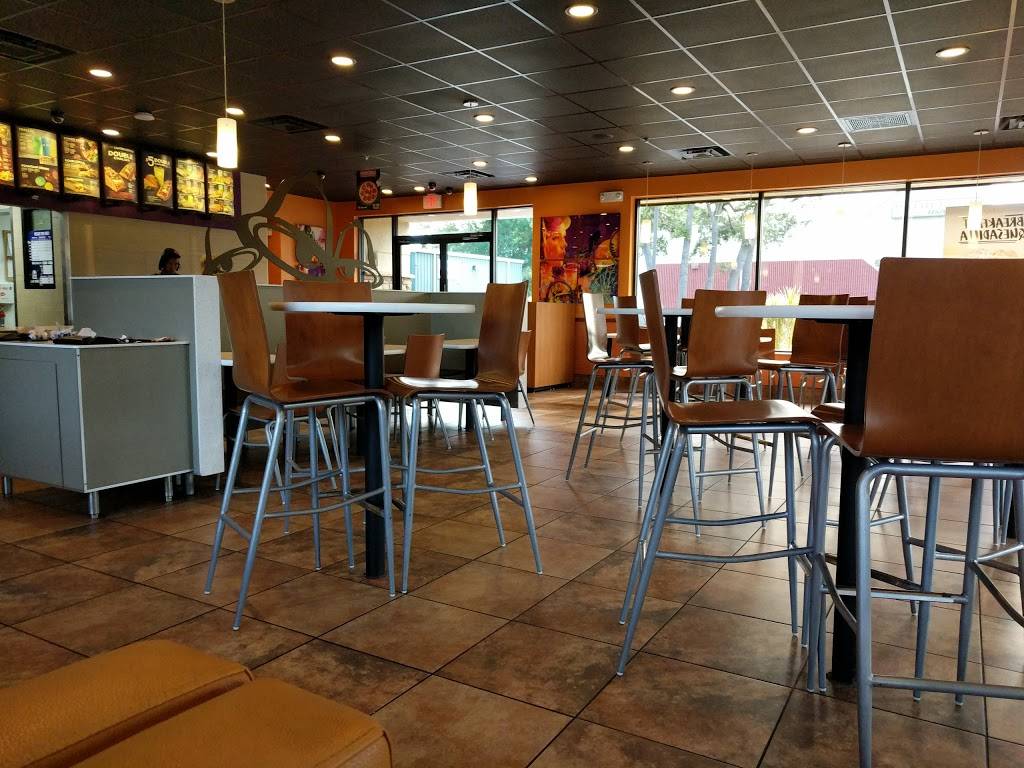 Taco Bell | meal takeaway | 2031 E Bearss Ave, Tampa, FL 33613, USA | 8139718743 OR +1 813-971-8743
