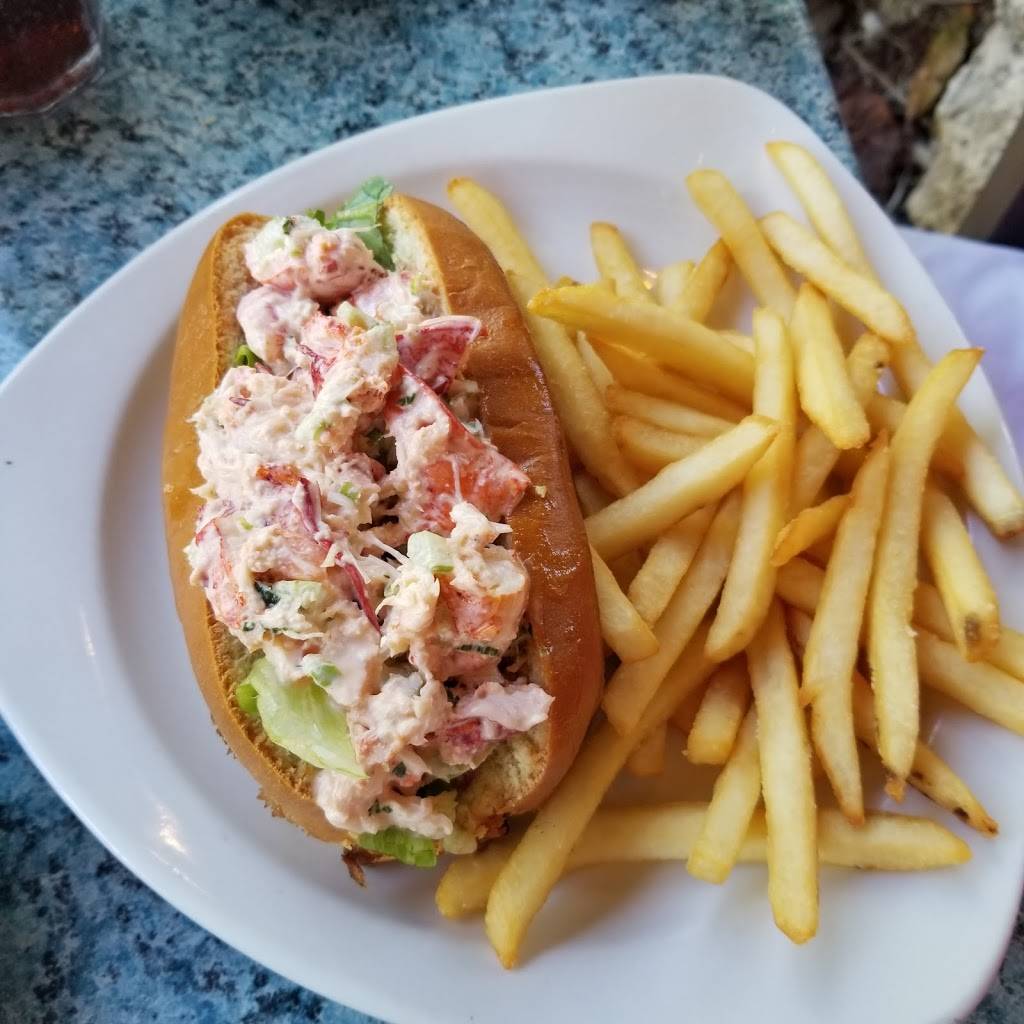 Lazy Lobster Seafood Restaurant | restaurant | 102770 Overseas Hwy, Key Largo, FL 33037, USA | 3054510565 OR +1 305-451-0565