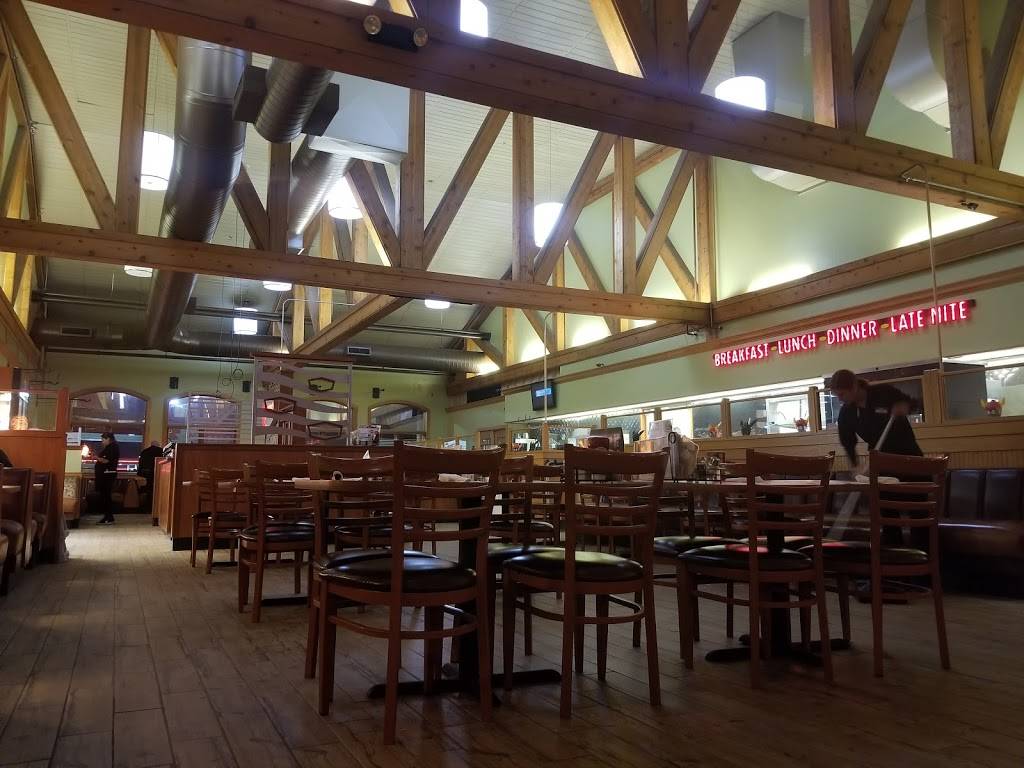 Dennys | restaurant | 780 WI-54 Trunk, Black River Falls, WI 54615, USA | 7152842416 OR +1 715-284-2416