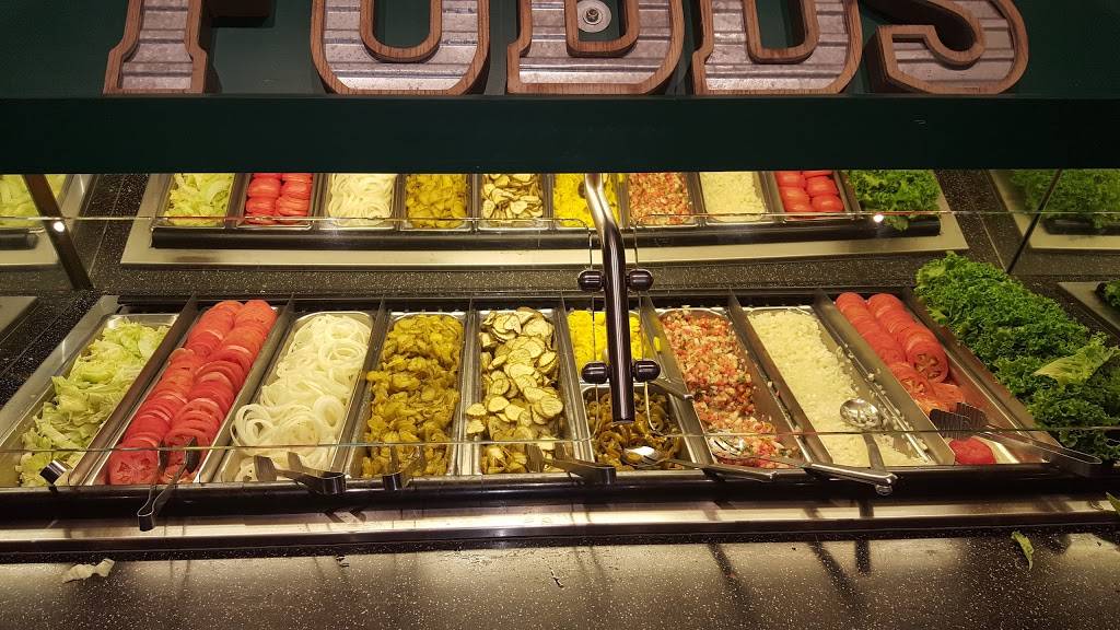 Fuddruckers | restaurant | 7470 S Priest Dr, Tempe, AZ 85283, USA | 4804139114 OR +1 480-413-9114