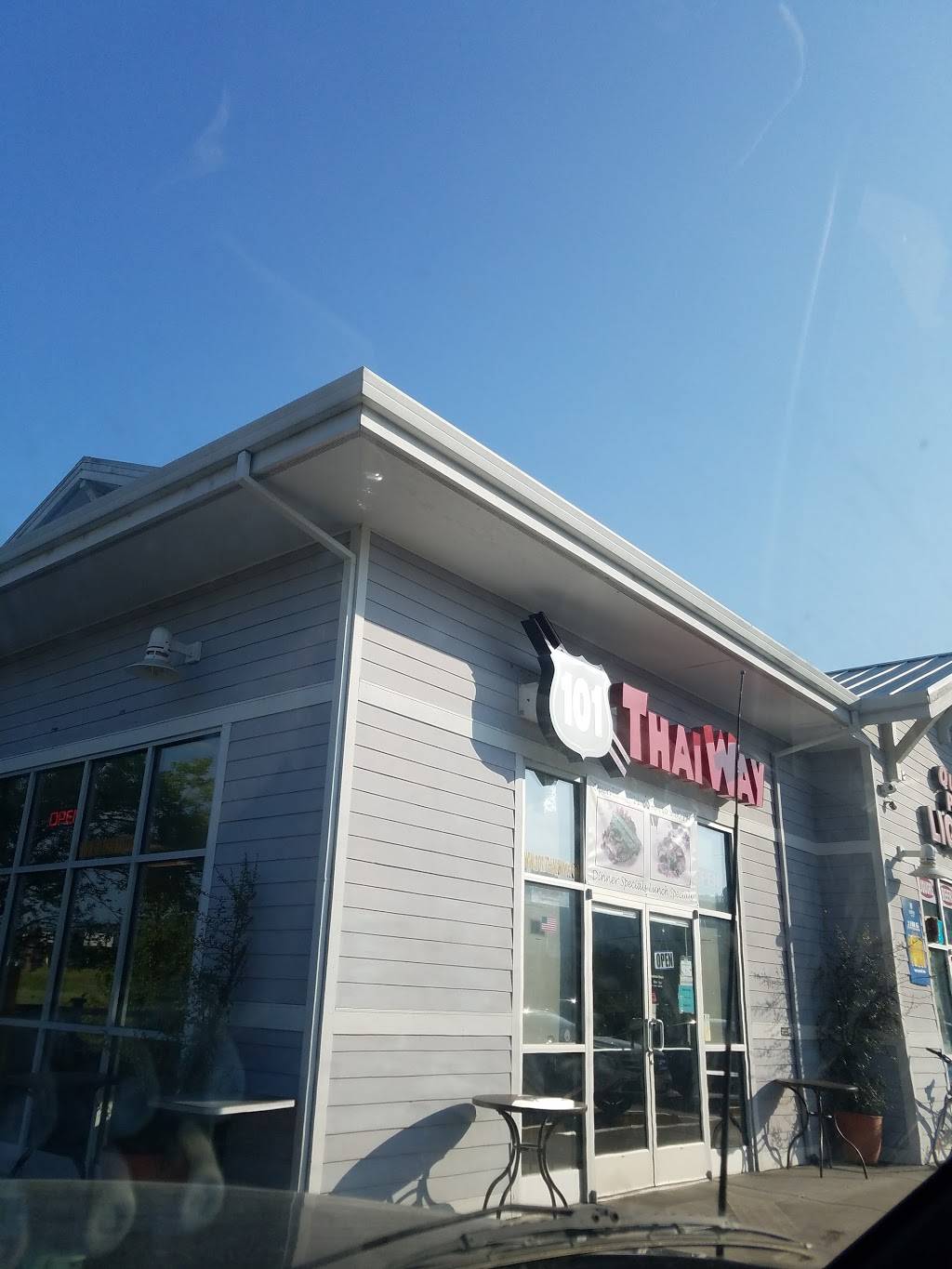 101 Thai Way | restaurant | 1198 S Cloverdale Blvd, Cloverdale, CA 95425, USA | 7078949999 OR +1 707-894-9999