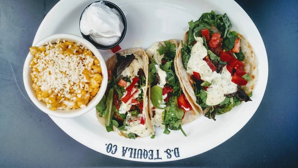 D.S. Tequila Company | night club | 3352 N Halsted St, Chicago, IL 60657, USA | 7736979127 OR +1 773-697-9127