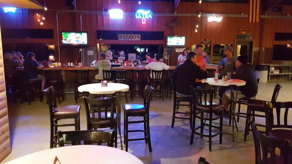 Smokey’s Grille | restaurant | 22392 255th St, Delhi, IA 52223, USA | 5639222076 OR +1 563-922-2076