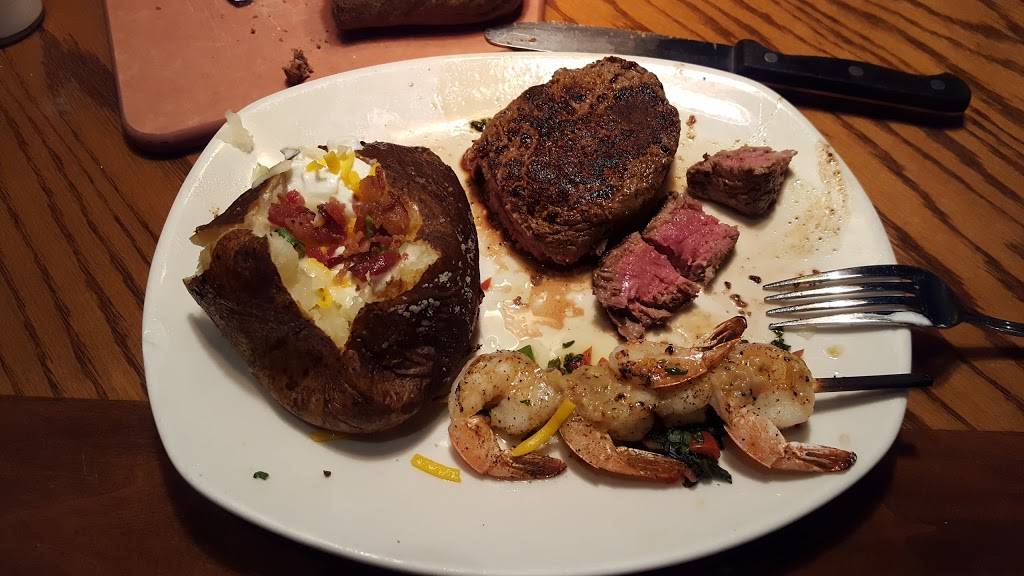 Outback Steakhouse | restaurant | 3026 Richmond Rd, Williamsburg, VA 23185, USA | 7572298648 OR +1 757-229-8648