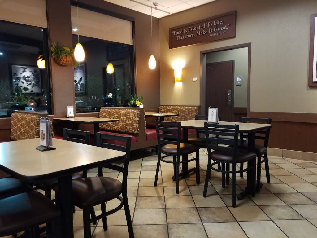 Chick-fil-A | restaurant | 2900 E Germann Rd, Chandler, AZ 85286, USA | 4808121717 OR +1 480-812-1717