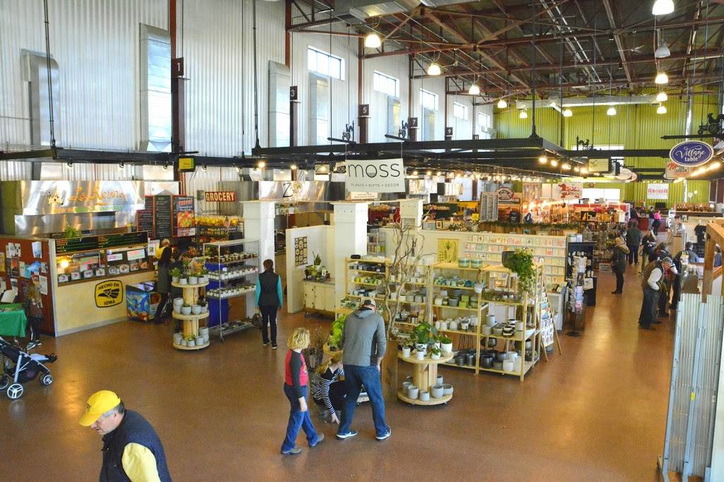 NewBo City Market | shopping mall | 1100 3rd St SE, Cedar Rapids, IA 52401, USA | 3192004050 OR +1 319-200-4050